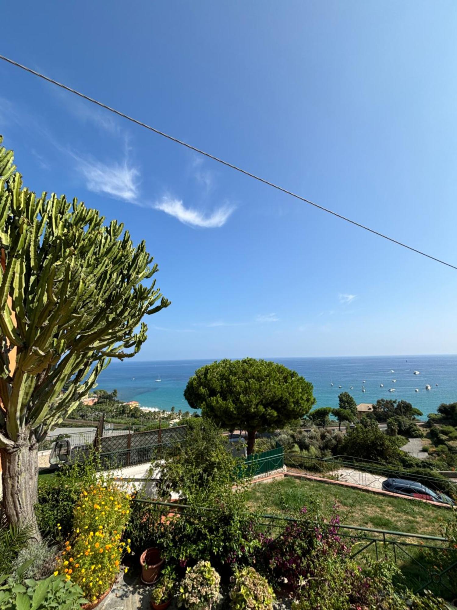 Apartament Il Giardino Del Mare Ventimiglia Zewnętrze zdjęcie