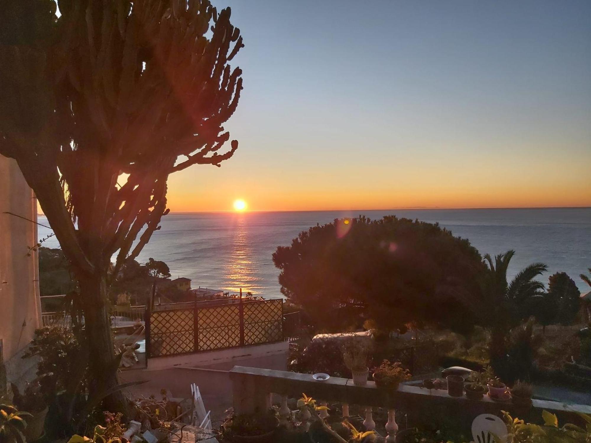 Apartament Il Giardino Del Mare Ventimiglia Zewnętrze zdjęcie